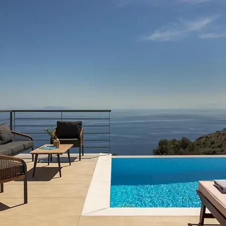 Thea Villa Annináta